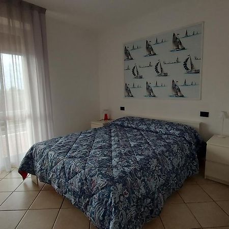 Appartamento Santa Costanza Con Piscina سان فينتْشينسو المظهر الخارجي الصورة