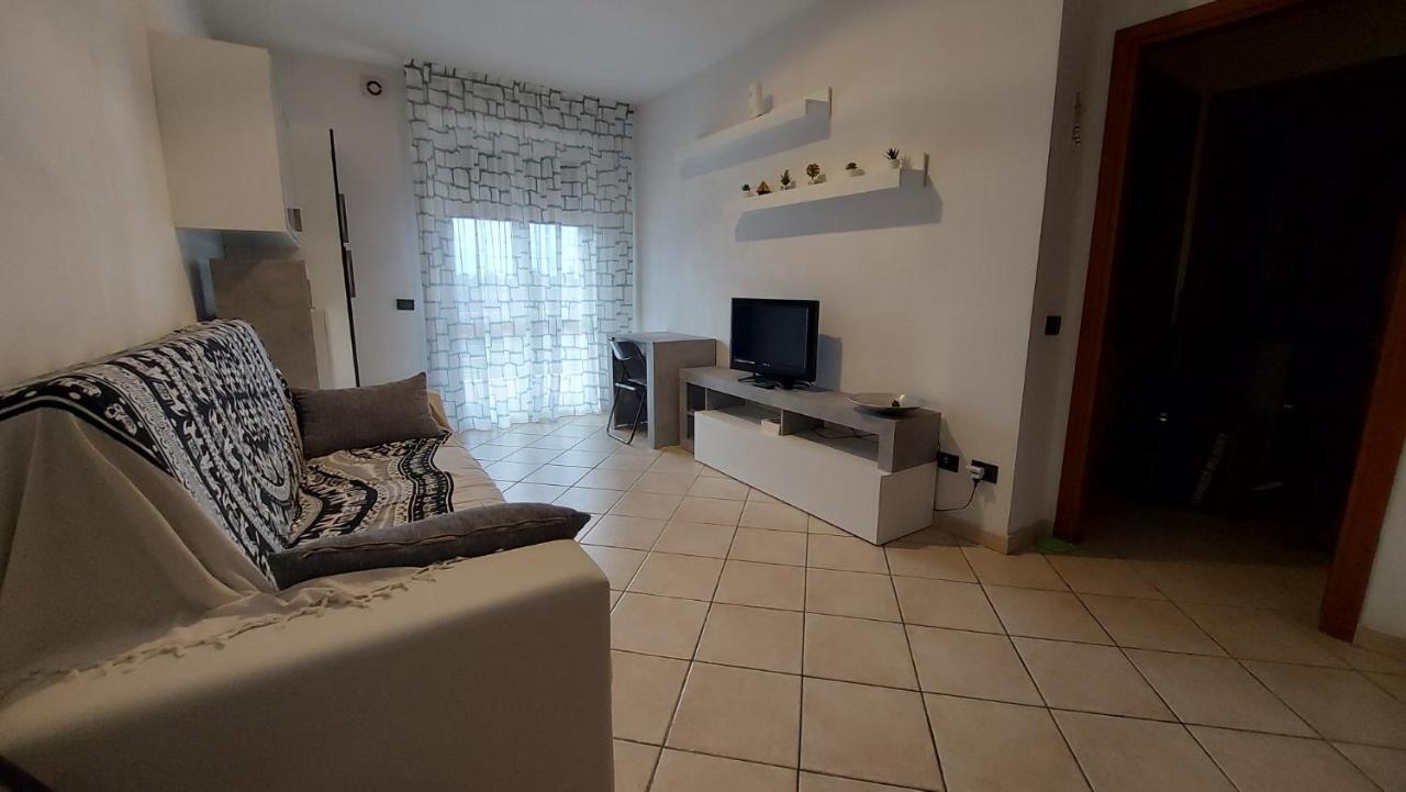 Appartamento Santa Costanza Con Piscina سان فينتْشينسو المظهر الخارجي الصورة